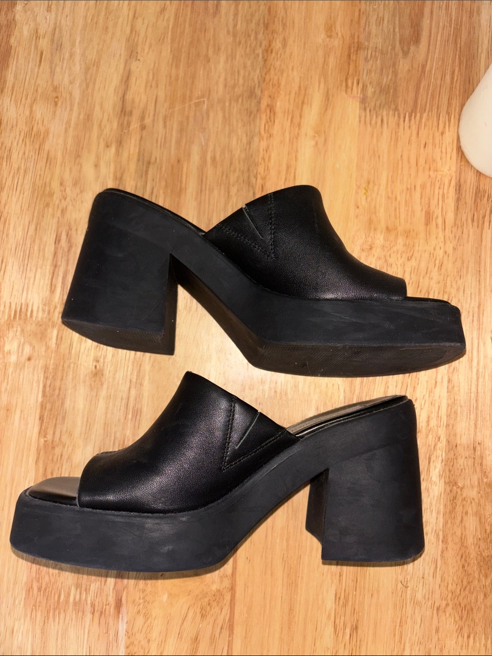 Steve Madden Women's Black Platform Mule Heels - Unbranded